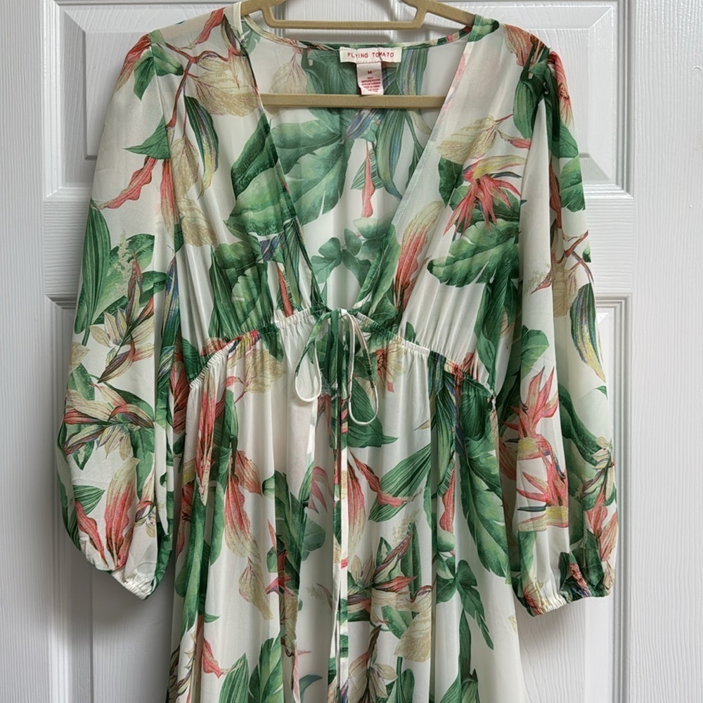NWOT Floral Green and Cream Printed Maxi Flowy Kimono Top Size Medium - Picture 6 of 9